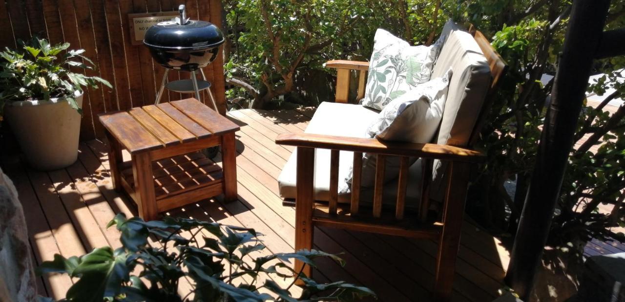 African Violet Guest Suites Noordhoek Exterior foto